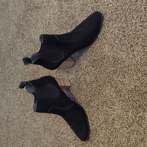Nicora Vegan Suede Booties 37 Black